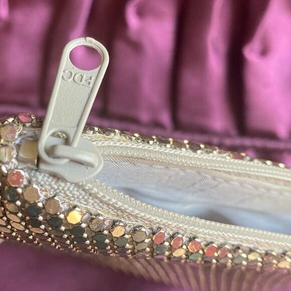 Change Purse Metallic Silver Small Holiday EUC 70s 80s 90s Shimmer Glitter NYE - Picture 2 of 10